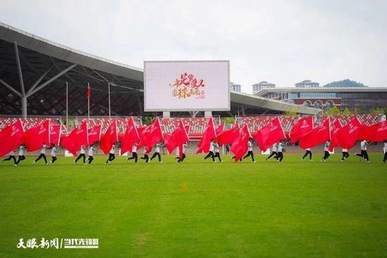 拉维亚、恩昆库：处于康复治疗的恢复阶段古斯托：正在接受康复治疗查洛巴、奇尔维尔、楚克乌梅卡、韦斯利-福法纳：继续接受康复治疗欧冠官方本轮最佳进球：阿克图尔克格鲁对阵曼联爆射近角破门欧足联官方消息，加拉塔萨雷中场阿克图尔克格鲁对阵曼联爆射近角破门当选欧冠小组赛第5轮最佳进球。